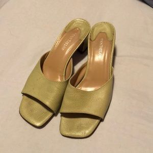 Vintage Ann Taylor mules with block heel